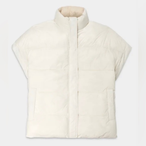 NEW UGG - Sydnee Reversible Puffer Vest - Picture 6 of 16